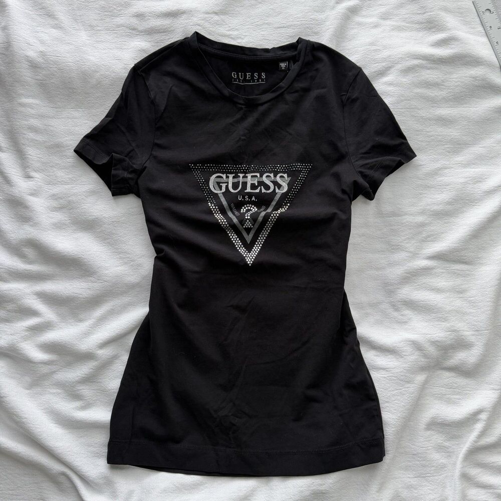 GUESS Women's Black Rhinestone Logo V-Neck Short Sleeve Stretch T-Shirt XS